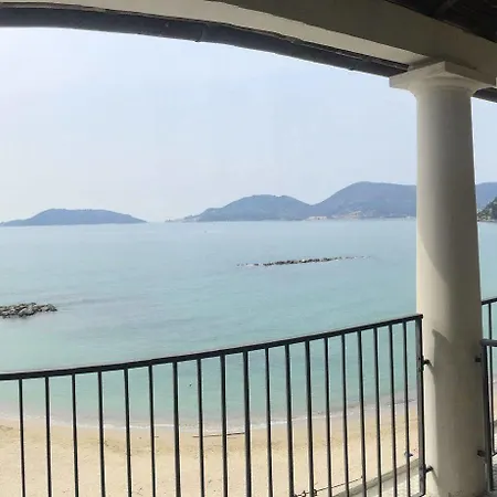 Venere Azzurra Hotel 3*