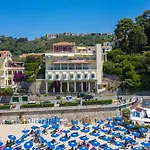 Venere Azzurra Hotel 3*