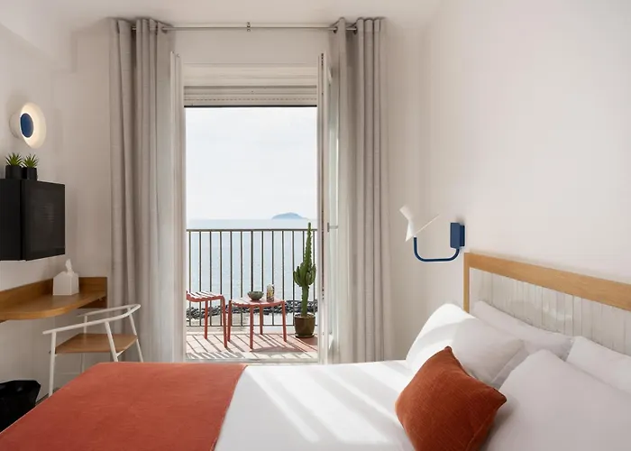 Venere Azzurra מלון 3*