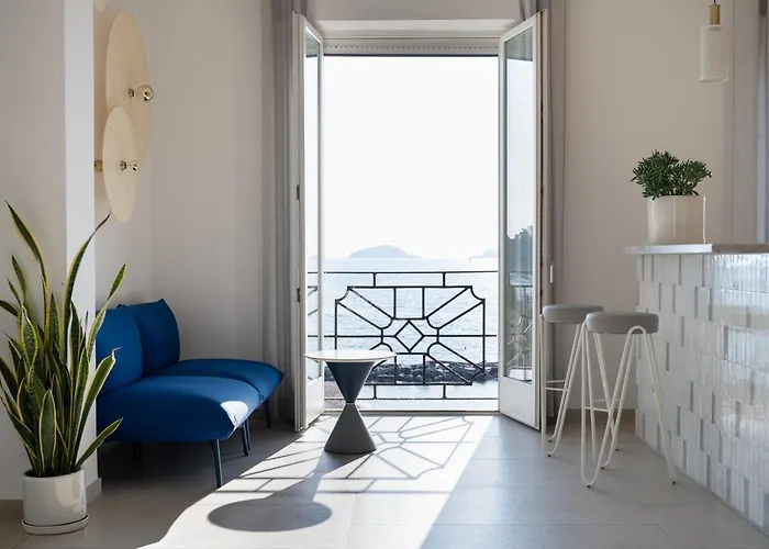 Venere Azzurra מלון לריצ'י