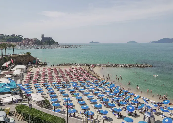 Venere Azzurra מלון