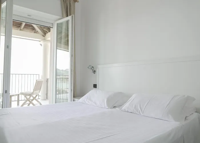 מלון Venere Azzurra 3*