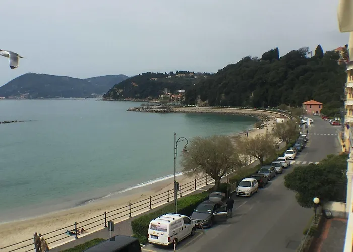 מלון Venere Azzurra לריצ'י